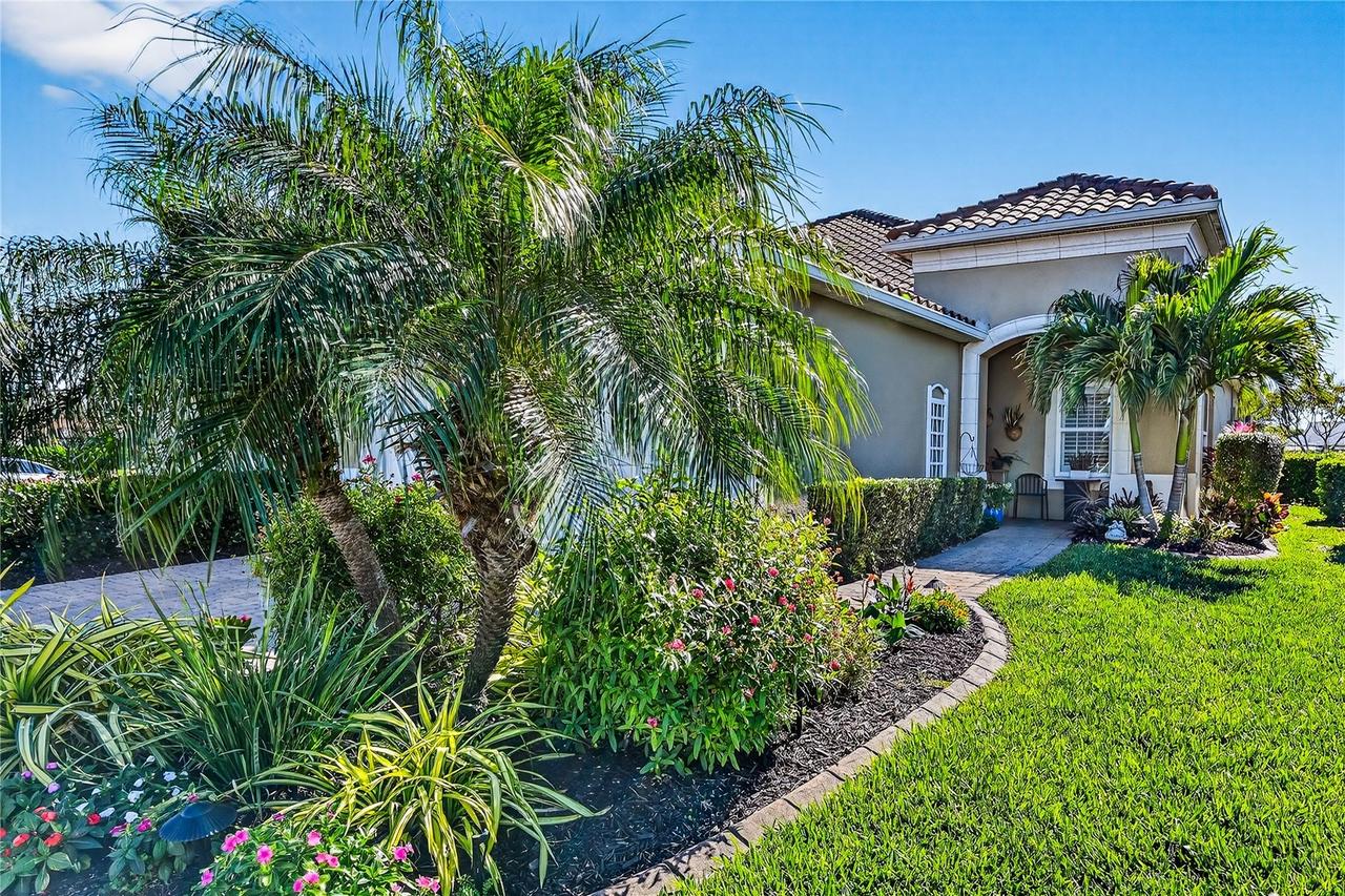 6909 Playa Bella Dr., Bradenton, FL 34209