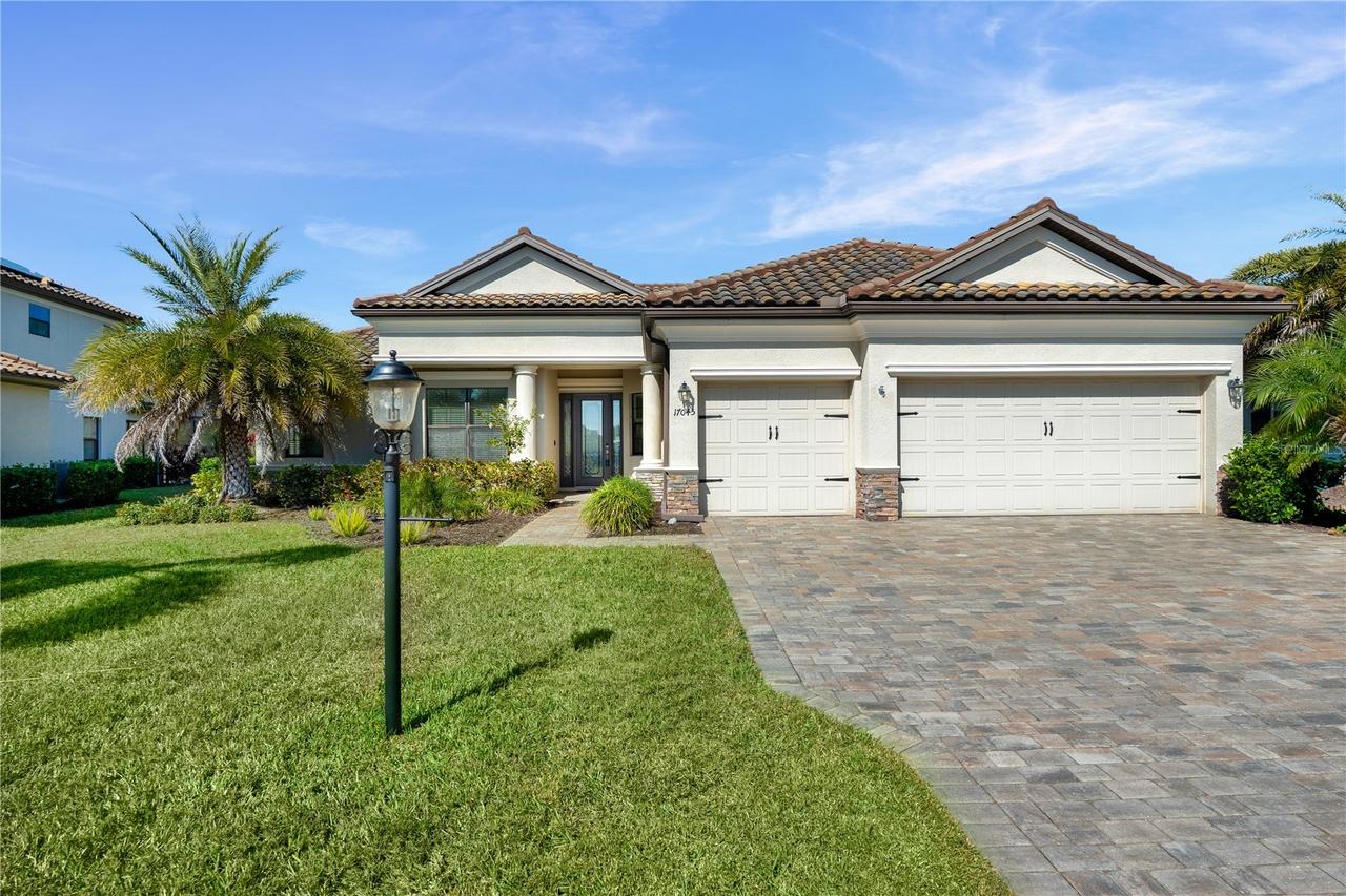 17045 Polo Trl, Lakewood Ranch, FL 34211