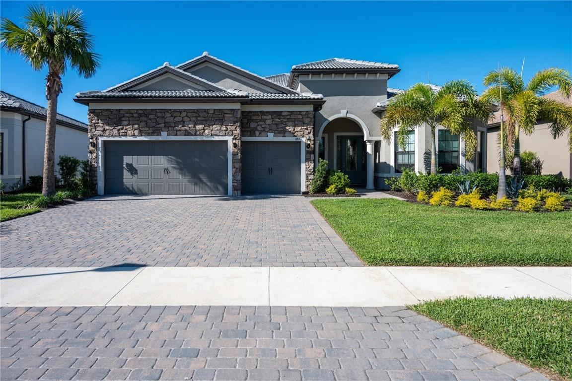 7845 Mainsail Ln., Sarasota, FL 34240