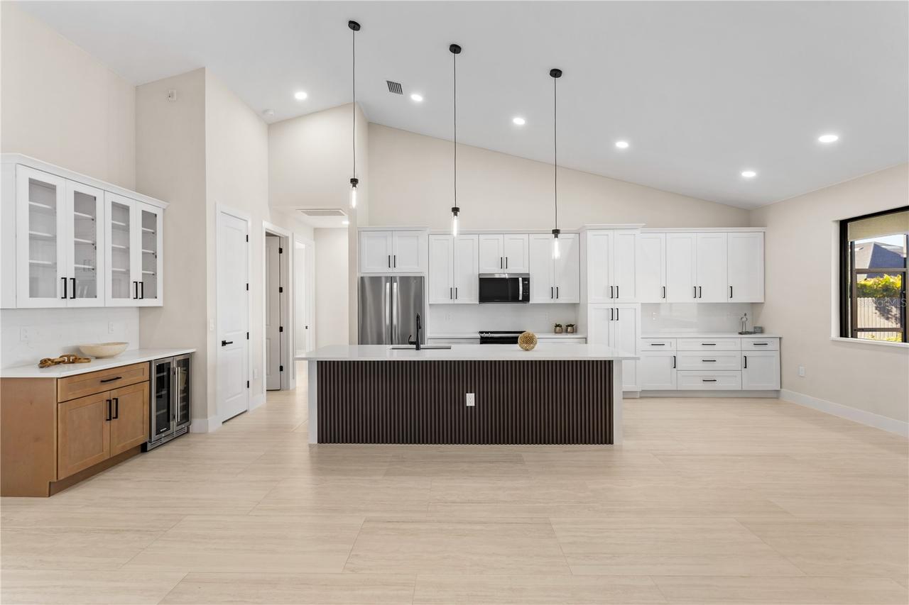 1711 SW 3rd St., Cape Coral, FL 33991