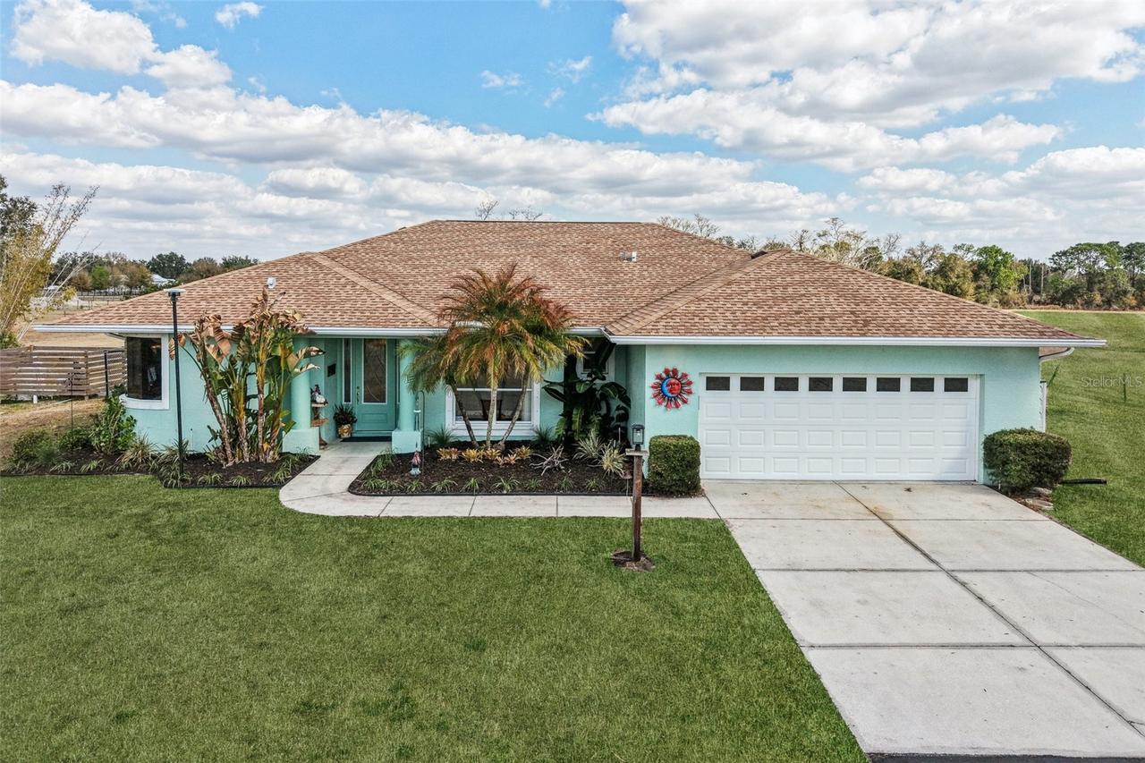 803 Bel Air Star Pkwy., Sarasota, FL 34240