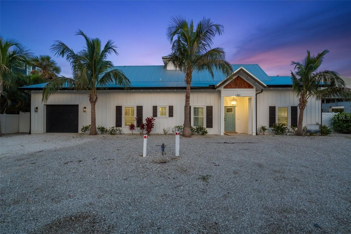 305 73rd St., Holmes Beach, FL 34217