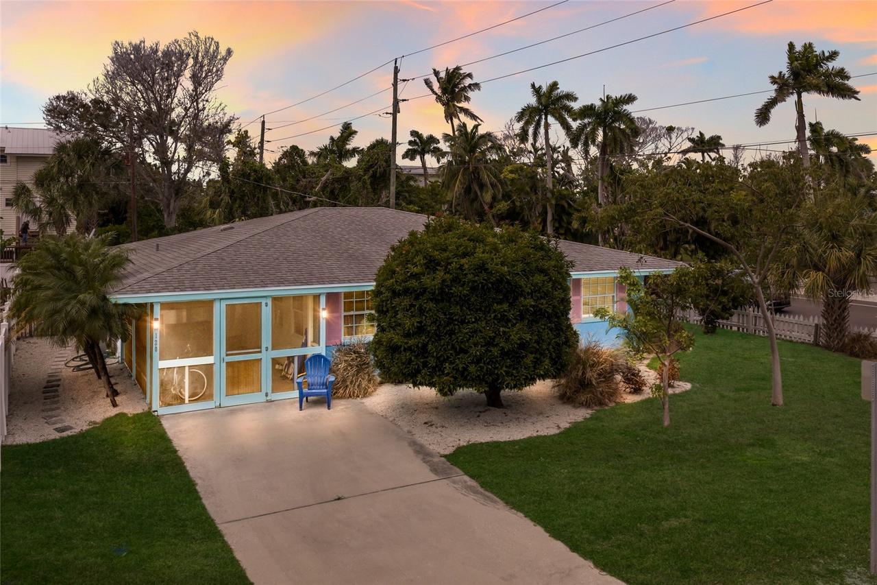 120 Maple Ave., Anna Maria, FL 34216