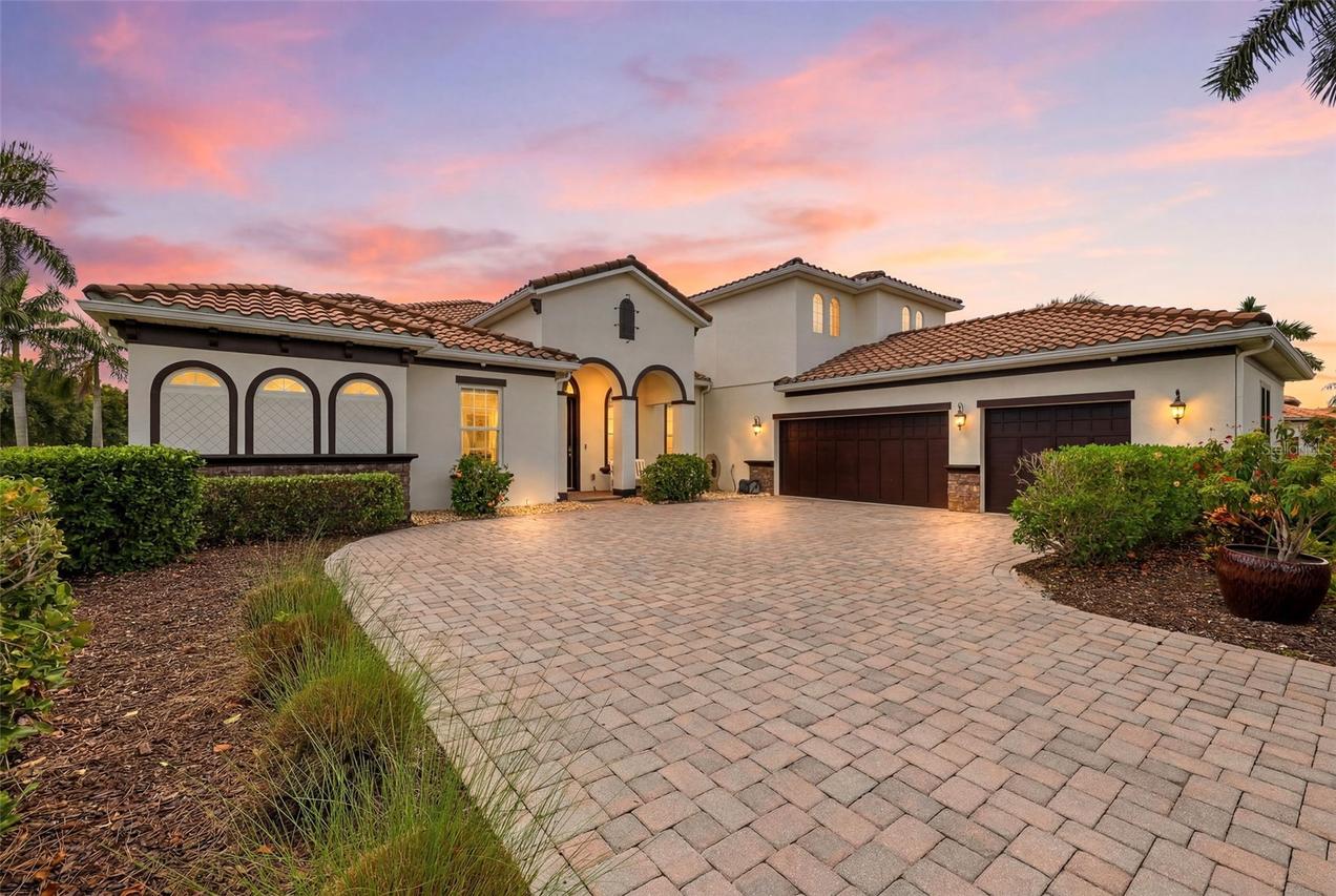 306 172nd St., Bradenton, FL 34212