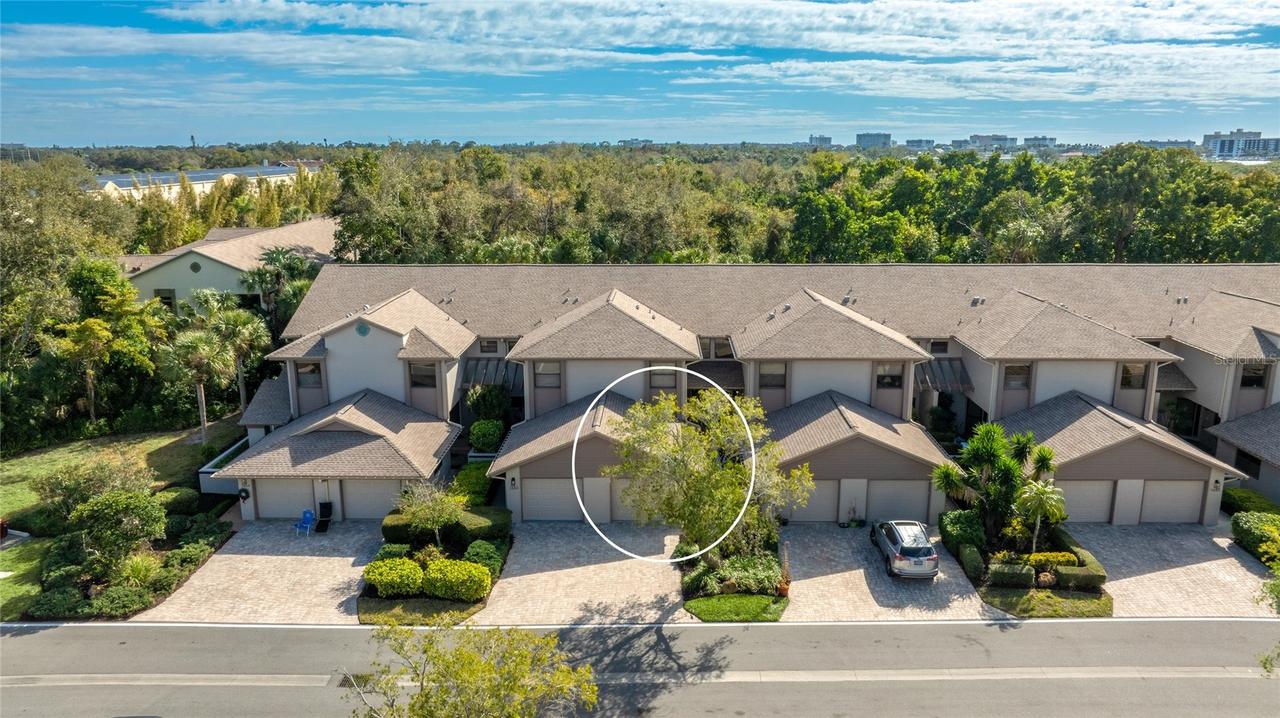 1648 Starling Dr. #202, Sarasota, FL 34231