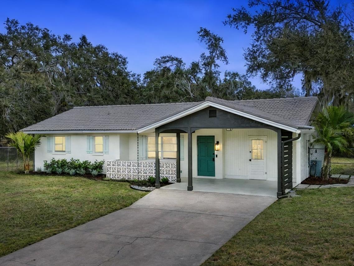 3524 Prado Dr., Sarasota, FL 34235