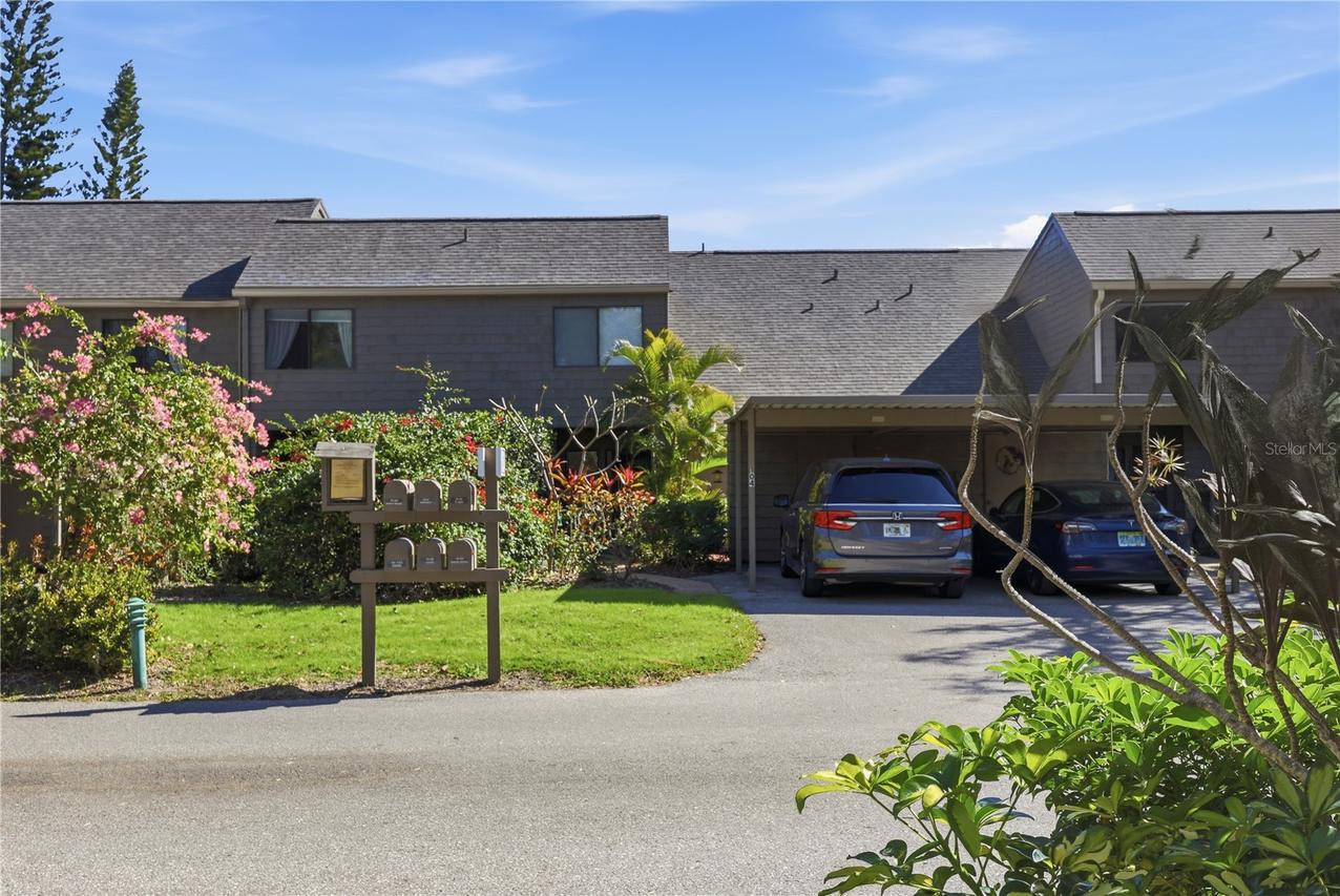 1630 Treehouse Cir. #TR104, Sarasota, FL 34231