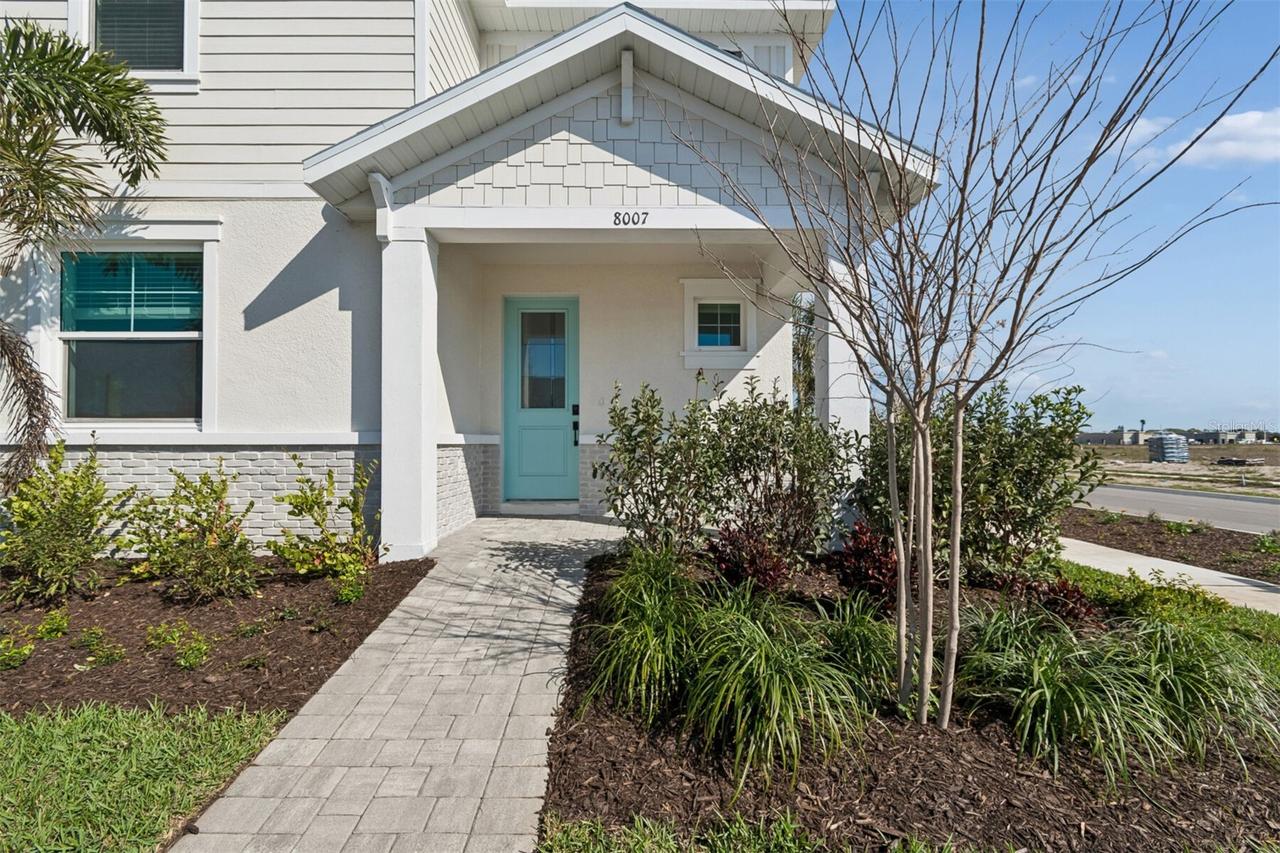 8007 Seaflower Pkwy., Bradenton, FL 34210