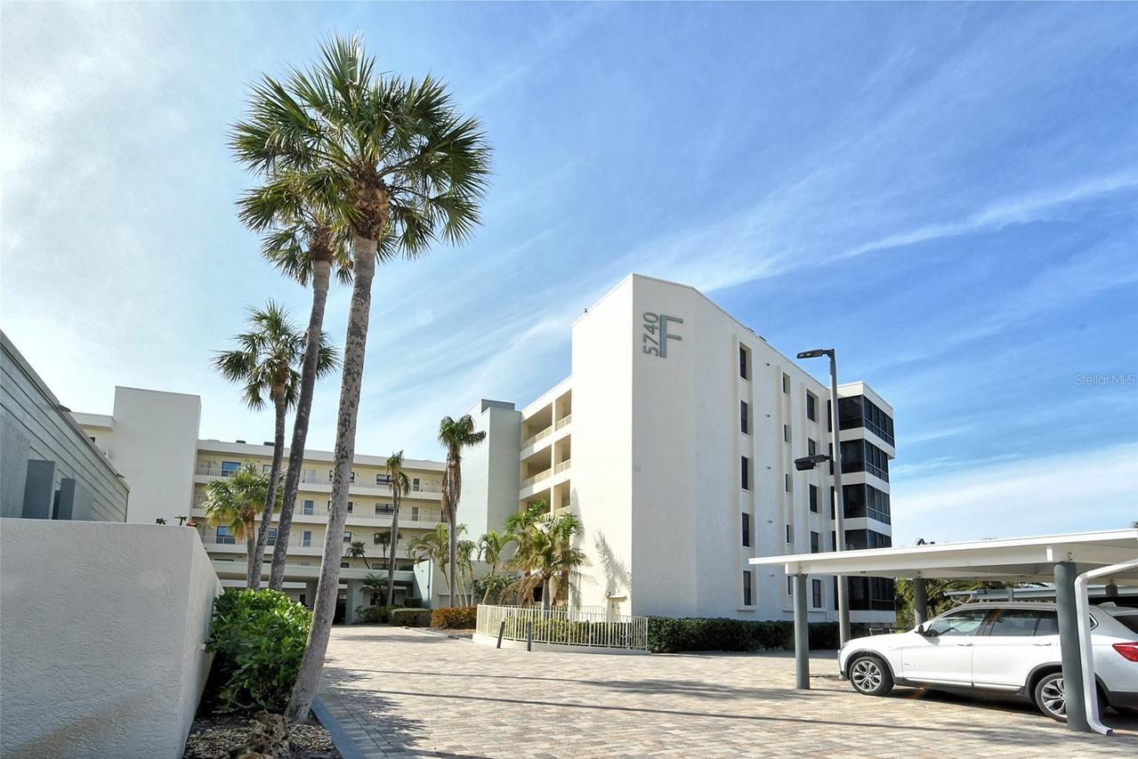 5740 Midnight Pass Rd. #307, Sarasota, FL 34242