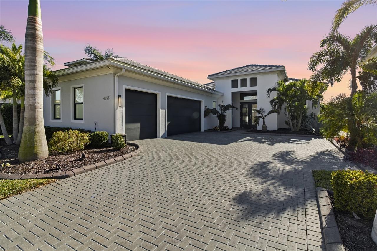 4855 Pastel Ct., Sarasota, FL 34240