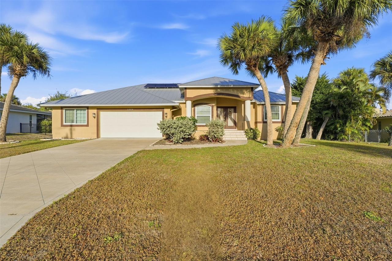 2304 Goya Dr., Nokomis, FL 34275