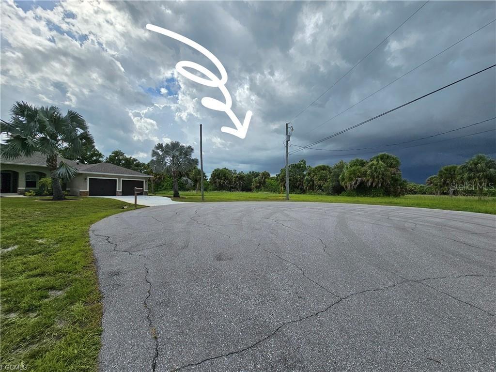 105 Island Ct., Rotonda West, FL 33947