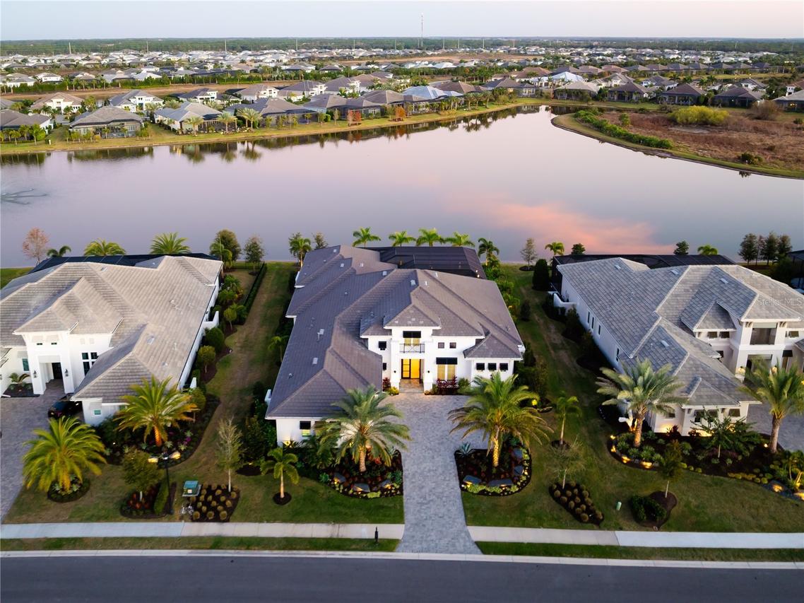 17014 Clearlake Ave., Lakewood Ranch, FL 34202