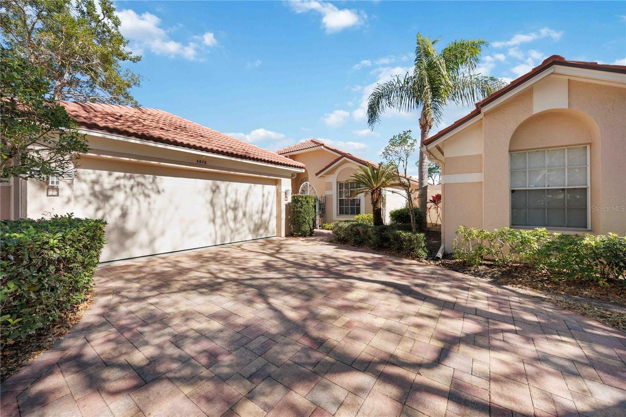 4076 Lyndhurst Ct., Sarasota, FL 34235
