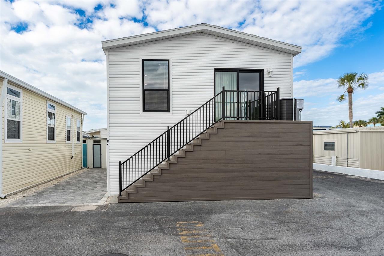 3710 Gulf Of Mexico Dr. #F2, Longboat Key, FL 34228