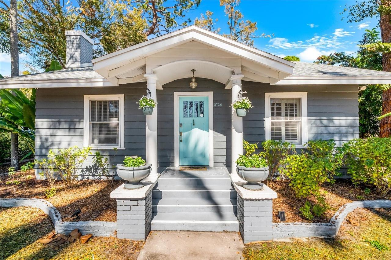 2726 8th Ave., Bradenton, FL 34205