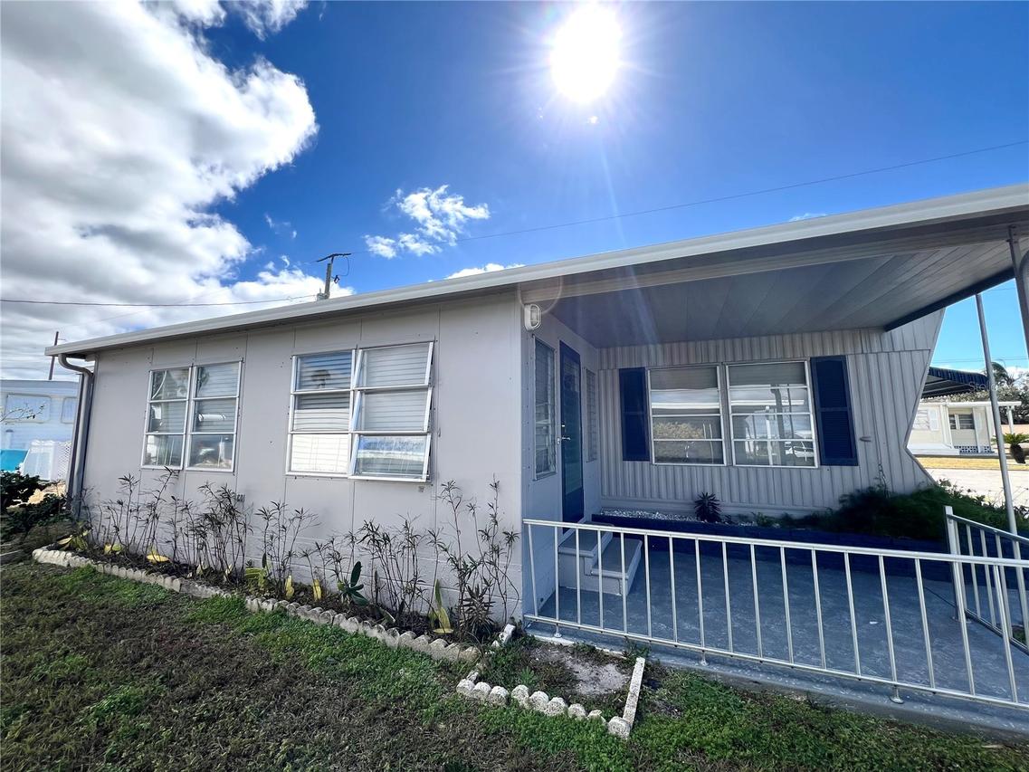 5203 7th C St., Bradenton, FL 34203