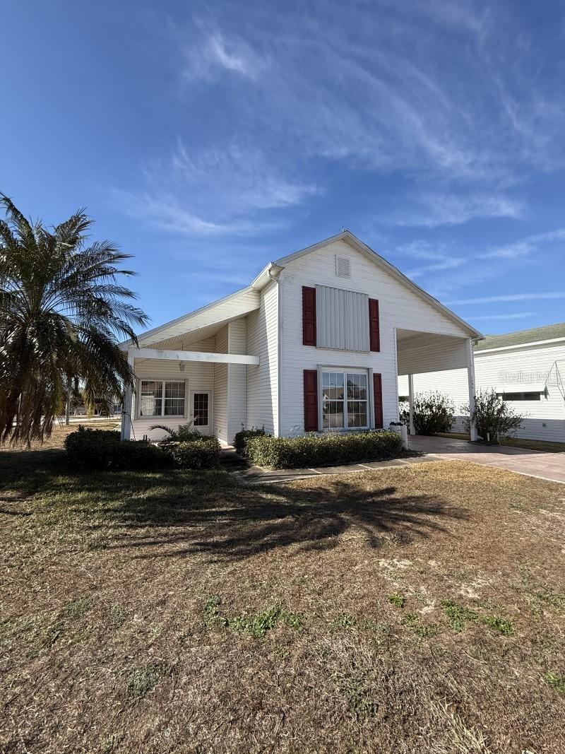 1246 Motorcoach Dr., Polk City, FL 33868