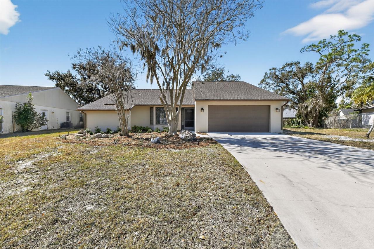 4072 King Richard Dr., Sarasota, FL 34232