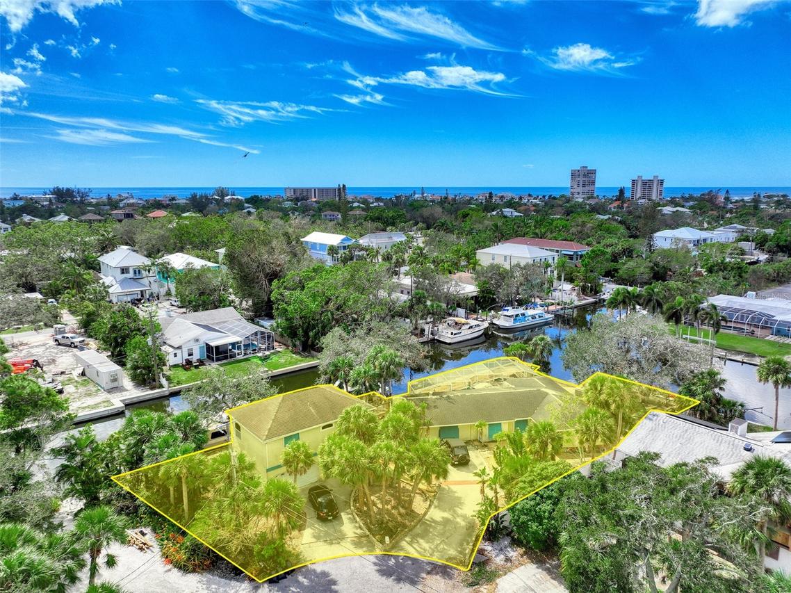 5174 Sandy Cove Ave., Sarasota, FL 34242