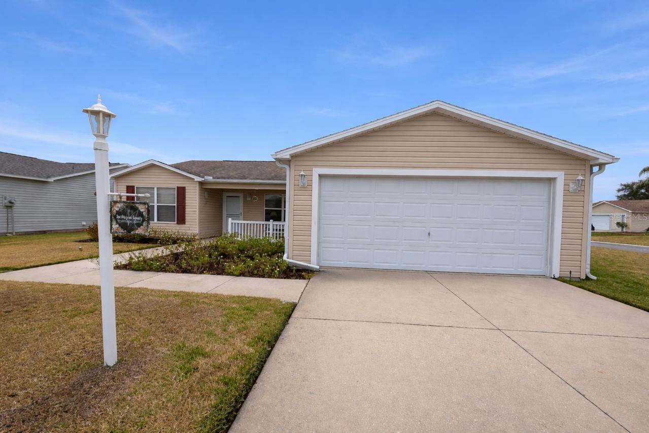 1369 Suffield St., The Villages, FL 32162