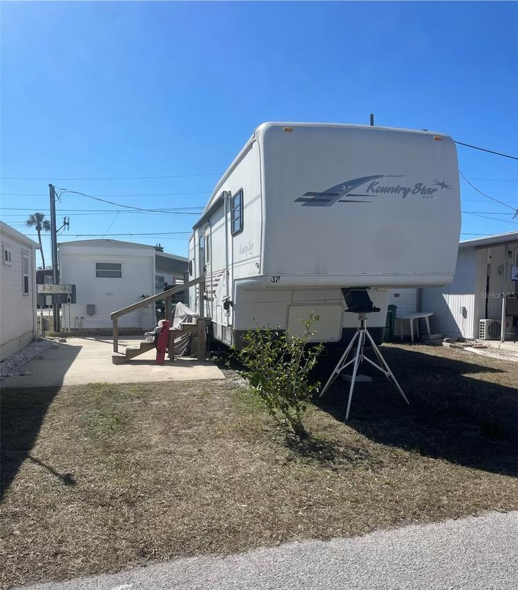 37 Illinois St., Palmetto, FL 34221