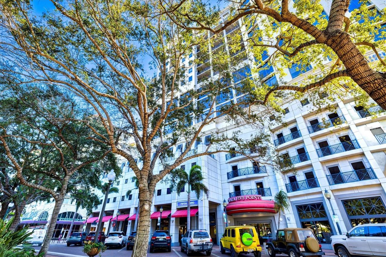 50 Central Ave. #15A, Sarasota, FL 34236