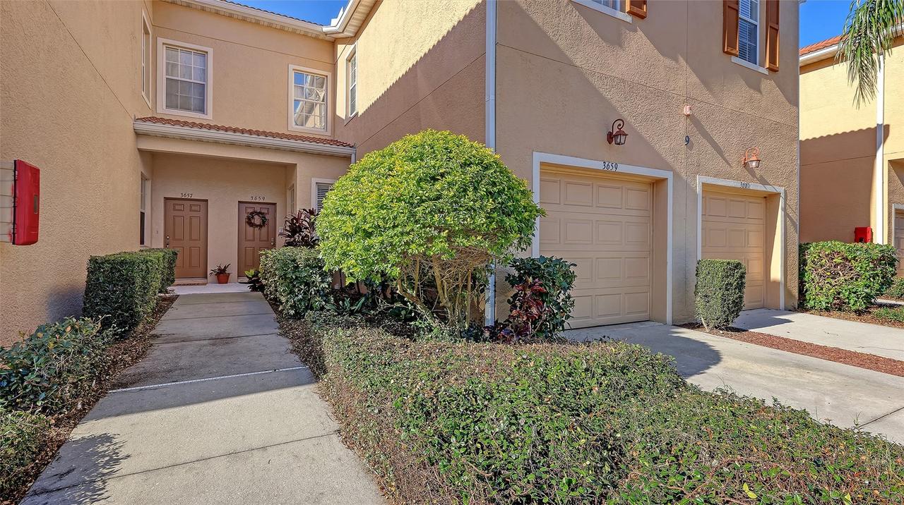 3659 Parkridge Cir. #9-103, Sarasota, FL 34243