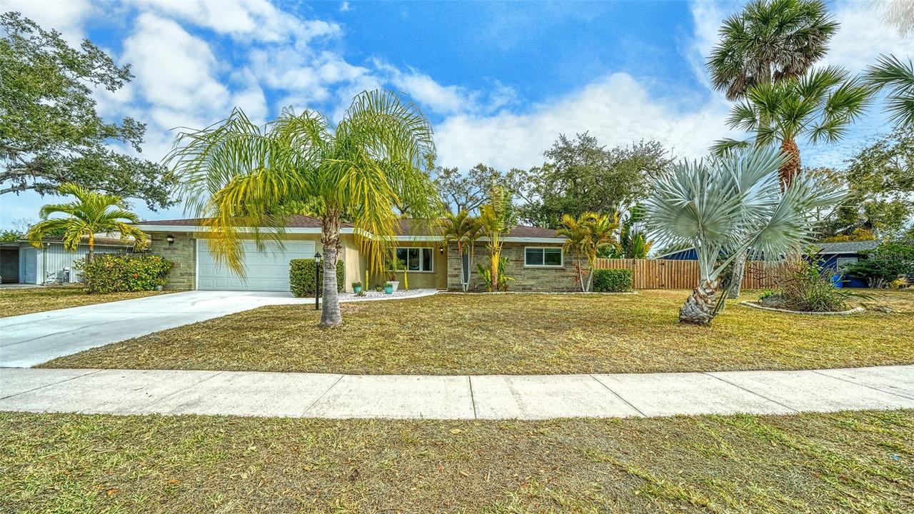 3037 Lockwood Ter., Sarasota, FL 34231