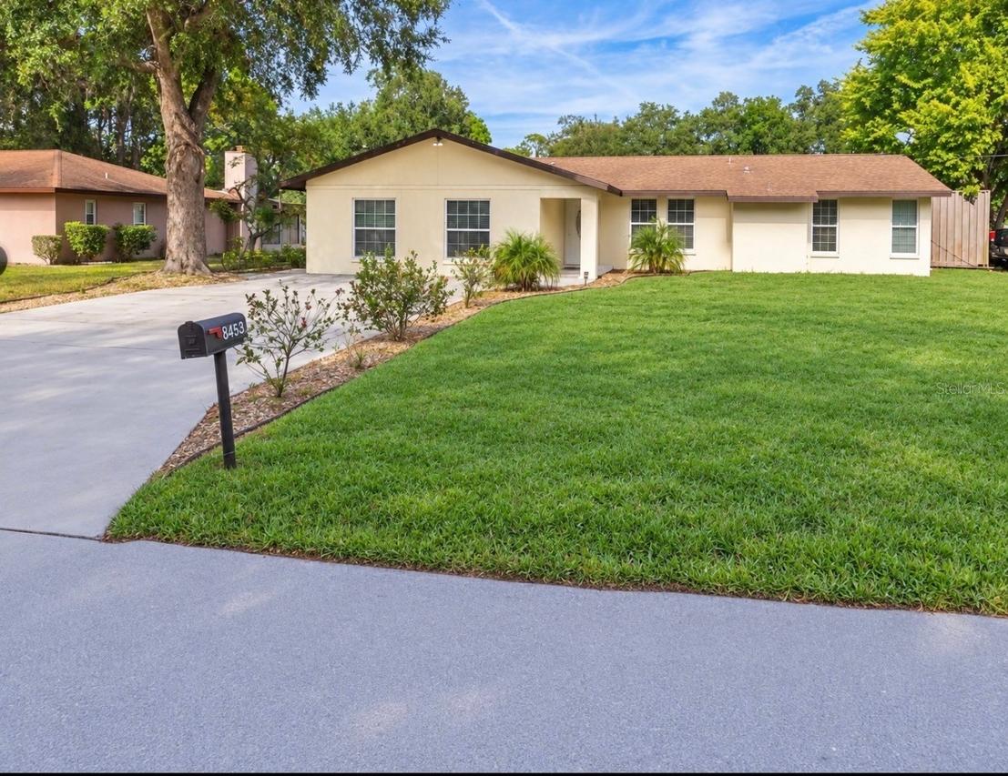 2653 22nd St., Sarasota, FL 34234