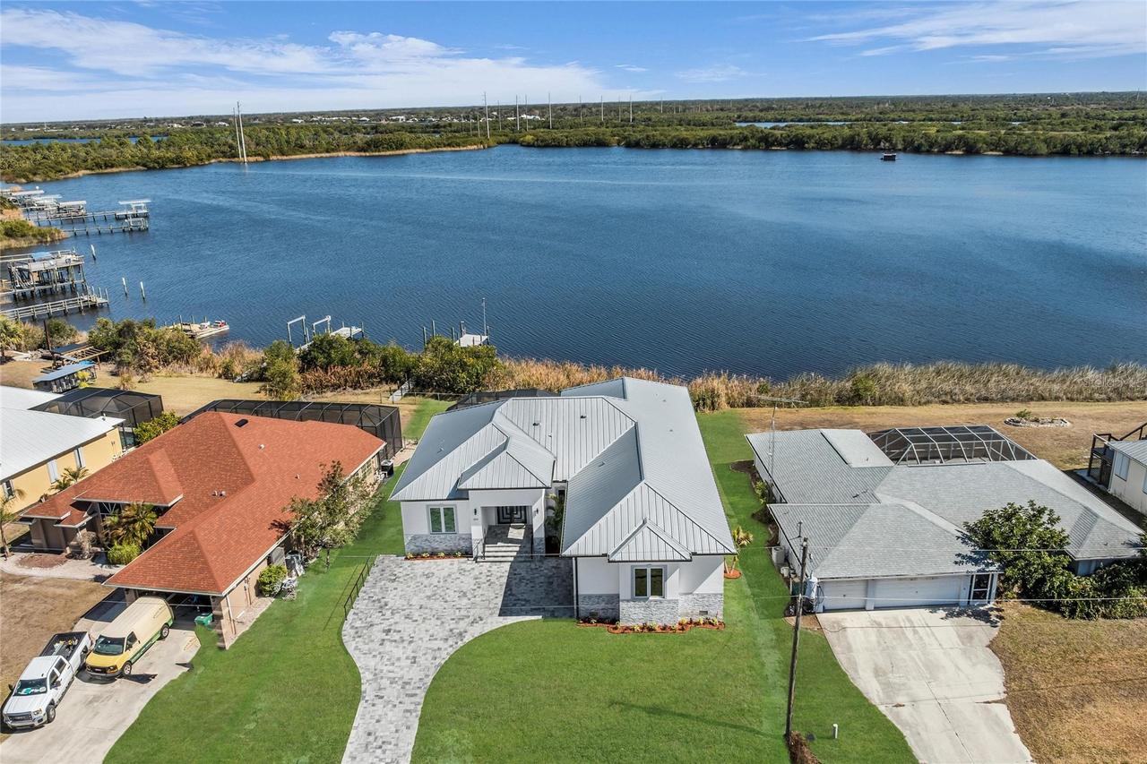 2228 Harbour Dr., Punta Gorda, FL 33983