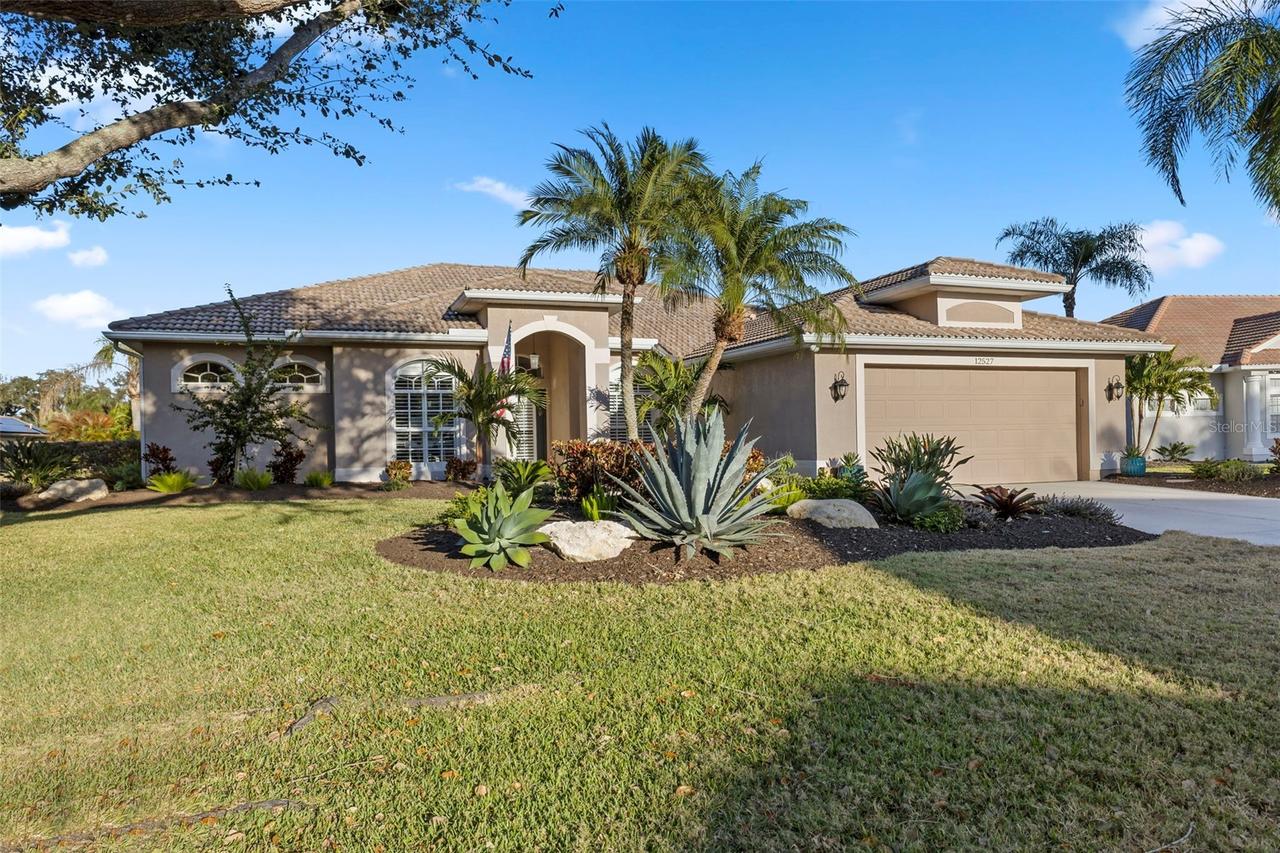 12527 Natureview Cir., Bradenton, FL 34212
