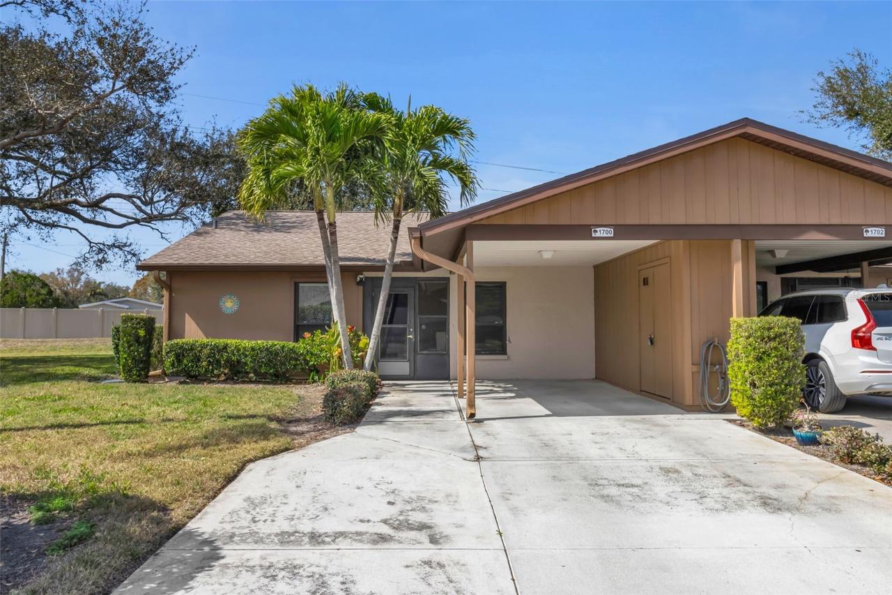 1700 Curry Tr. #35, Nokomis, FL 34275