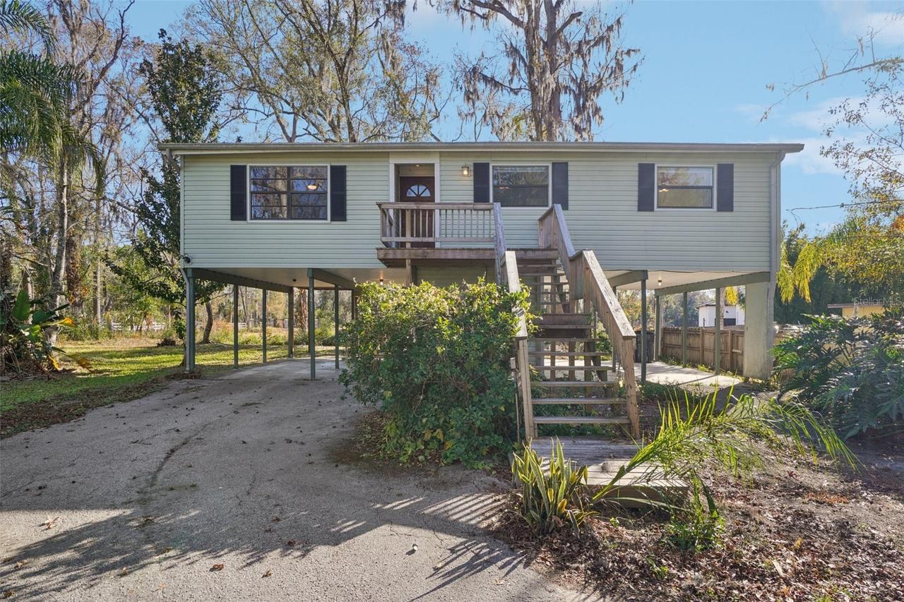 18411 Autumn Mist Dr., Lutz, FL 33549