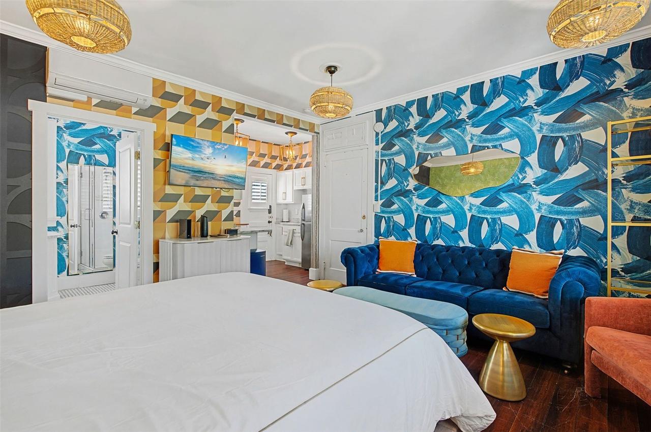 210 N 17th St. #21, Bradenton, FL 34205