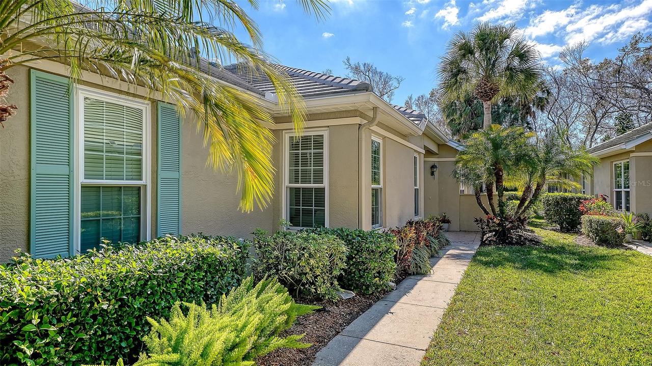 4906 Lakescene Pl., Sarasota, FL 34243