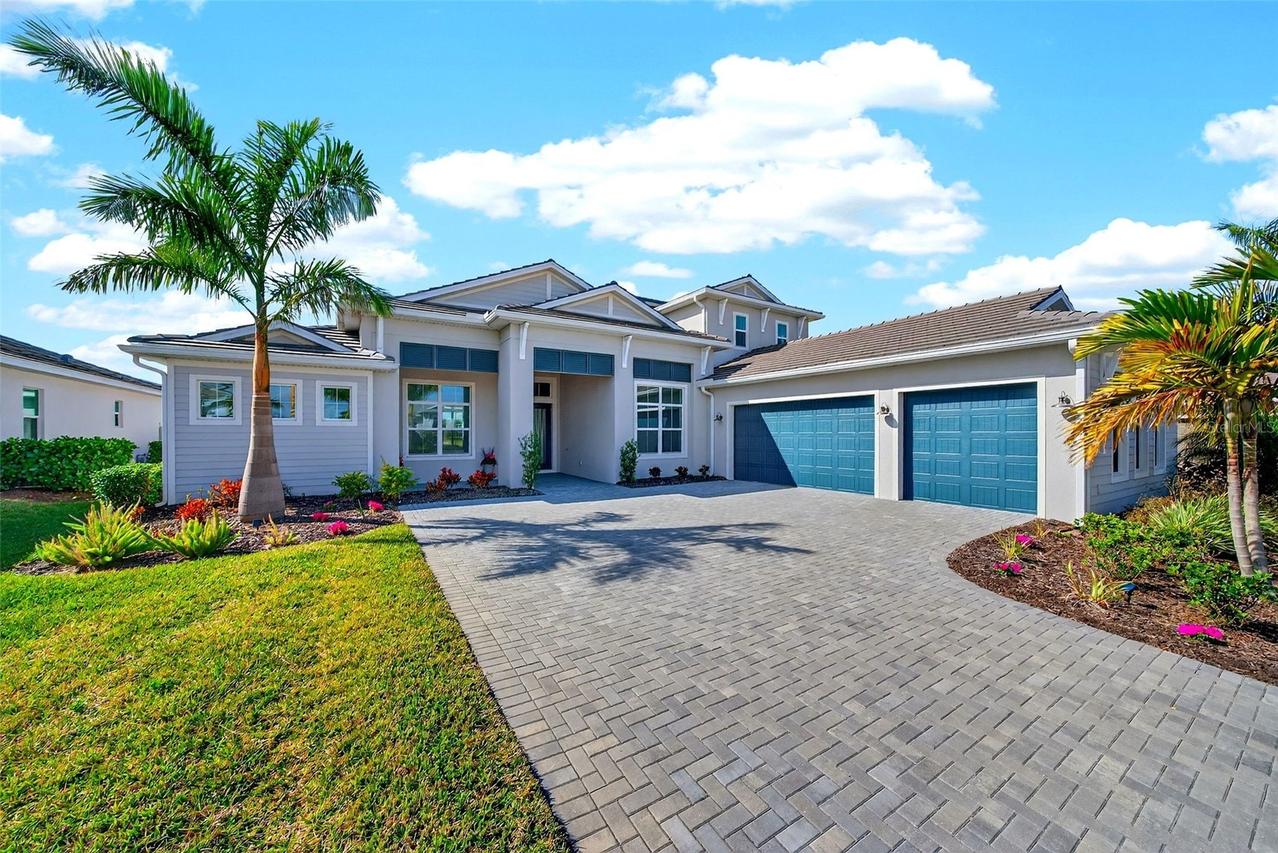 8444 Cane Bay Ct., Lakewood Ranch, FL 34202