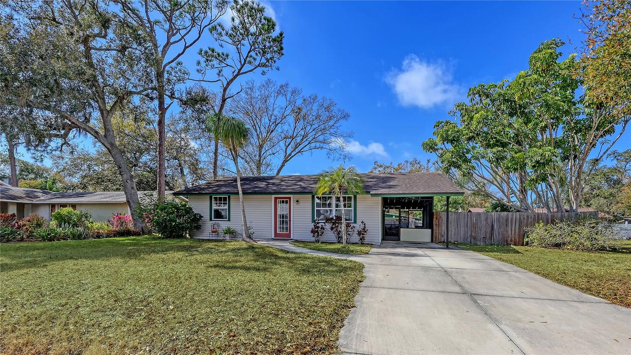 5343 Barbarossa Ave., Sarasota, FL 34235