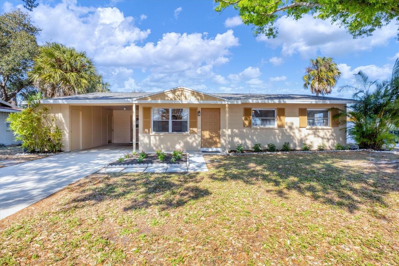 5135 Brookmeade Dr., Sarasota, FL 34232