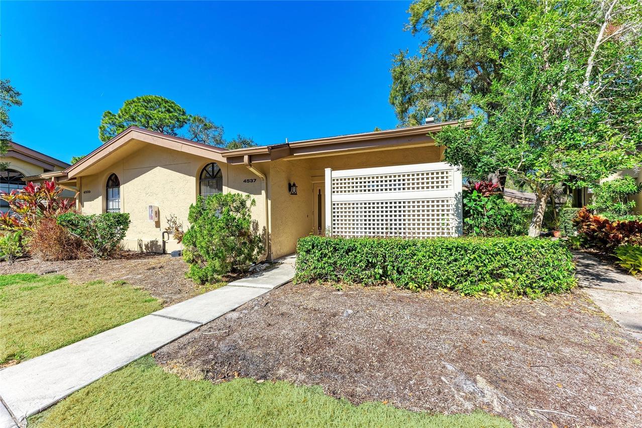 4537 Morningside #10, Sarasota, FL 34235
