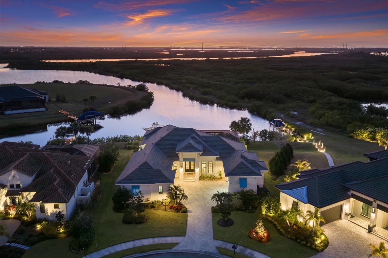 1617 Channelside Pl., Parrish, FL 34219