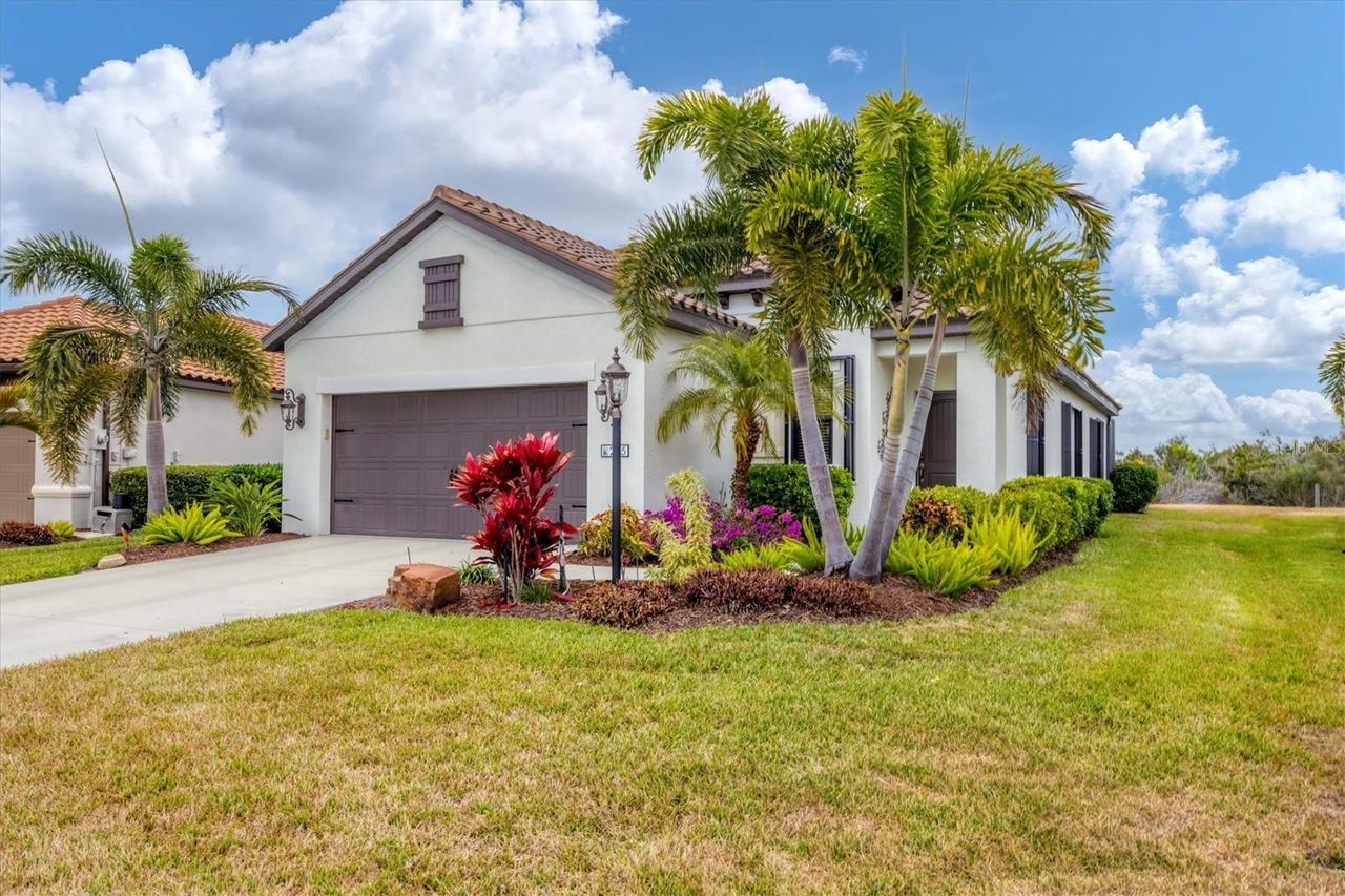 245 Alfero Way, Nokomis, FL 34275