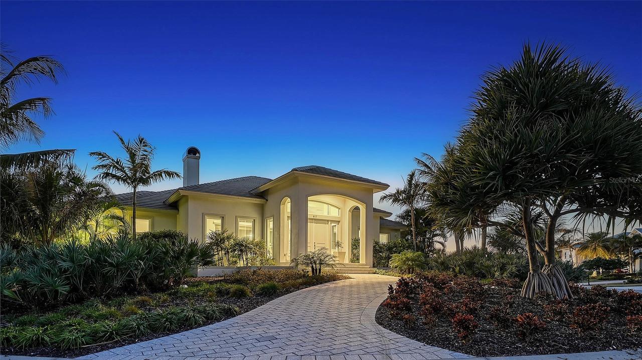 617 Neptune Ave., Longboat Key, FL 34228