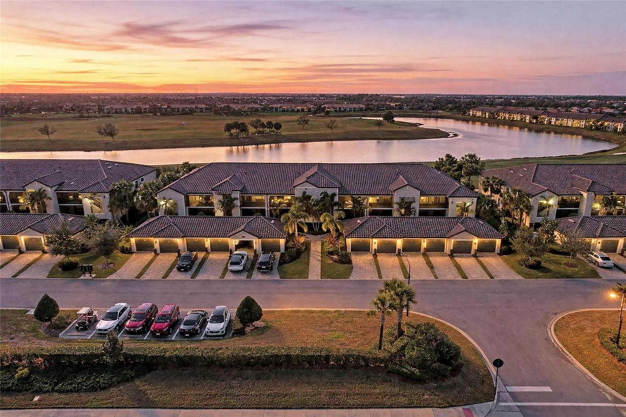 5684 Palmer Cir. #204, Bradenton, FL 34211