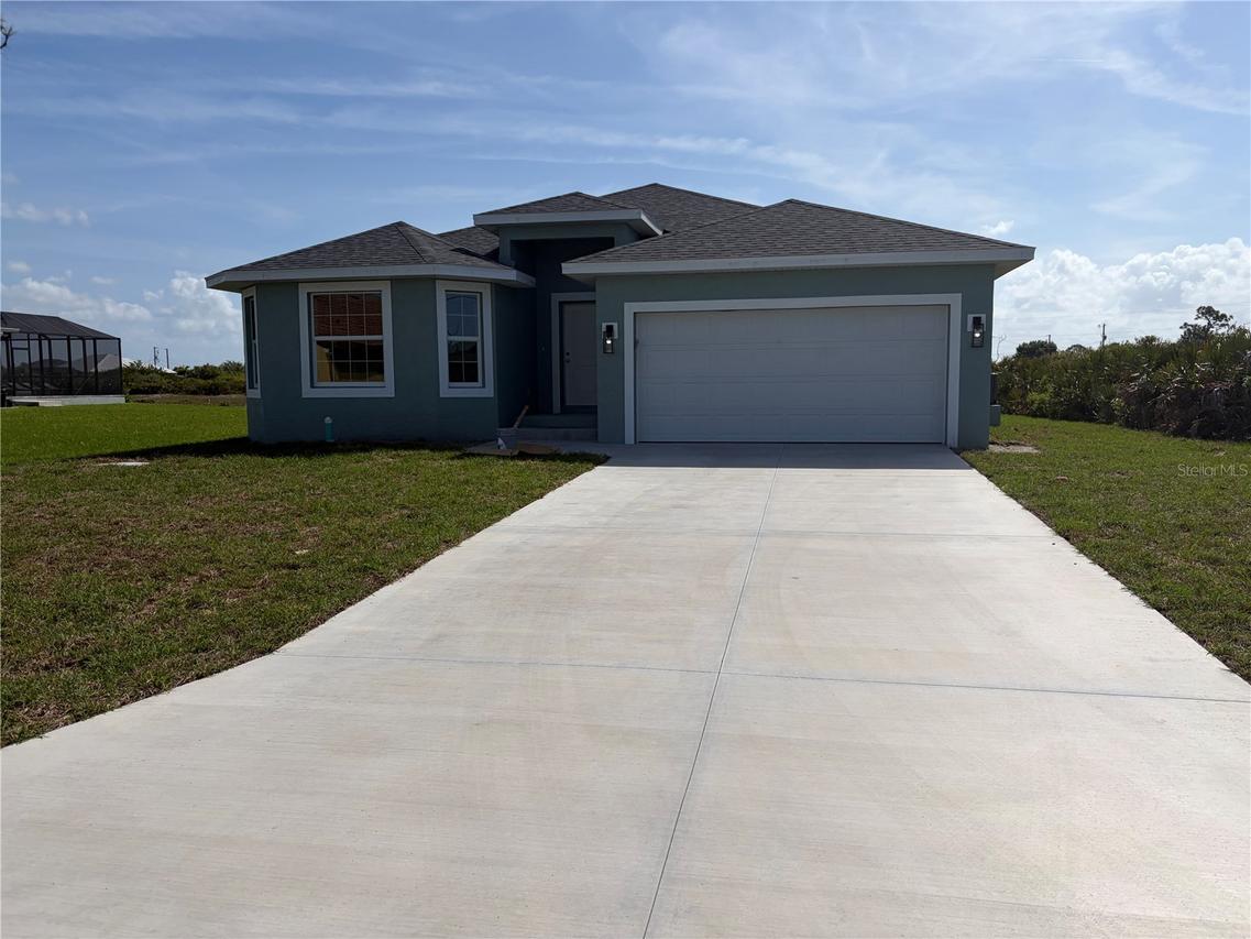 184 Wright Dr., Rotonda West, FL 33947