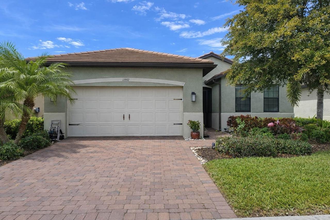 11992 Blazing Star Dr., Venice, FL 34293