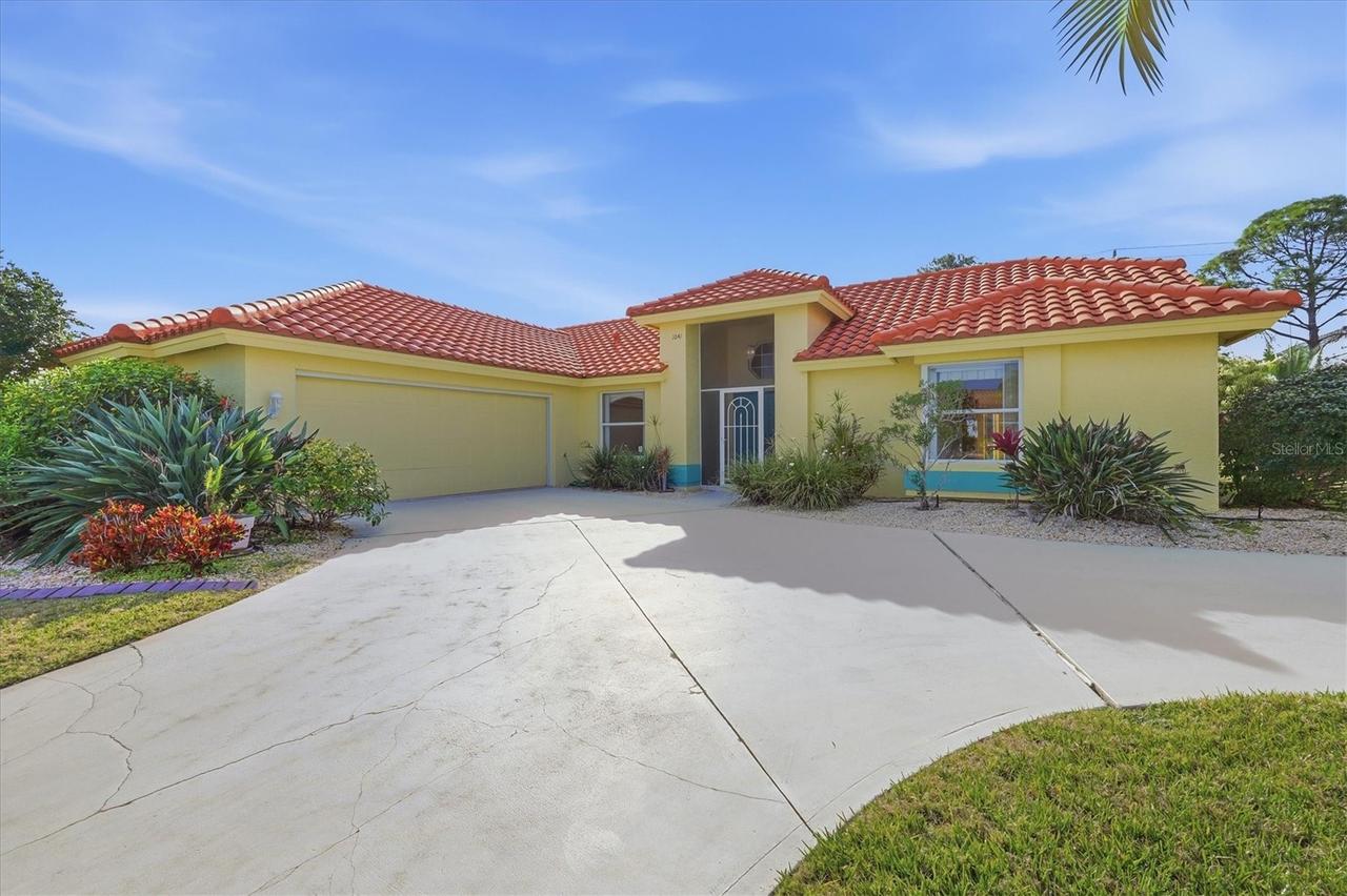 1041 Beckley Cir., Venice, FL 34292