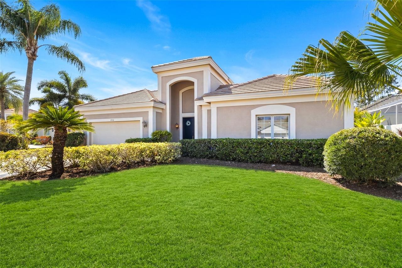 8732 54th Ave., Bradenton, FL 34211