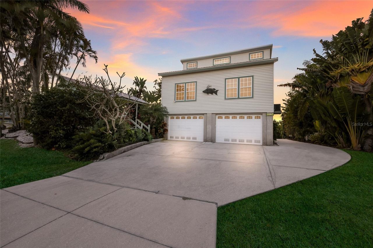 115 Burns Rd., Terra Ceia, FL 34250