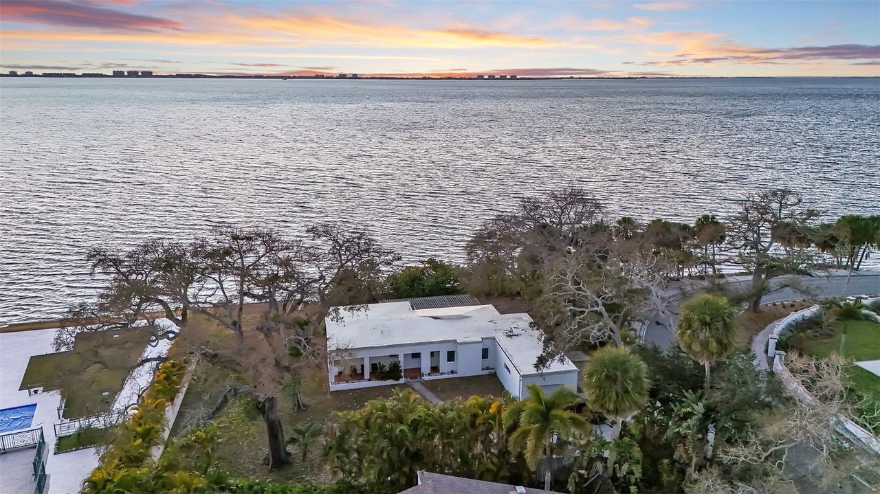 820 Indian Beach Dr., Sarasota, FL 34234
